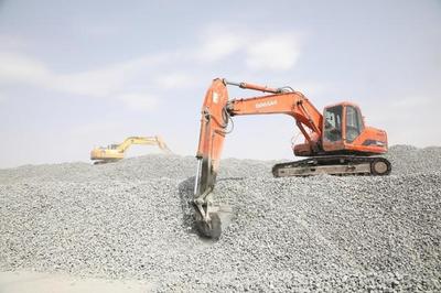 中國(guó)工程機(jī)械在線(xiàn)租賃平臺(tái)助力復(fù)工復(fù)產(chǎn)