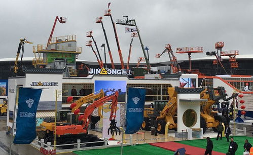 晉工機(jī)械以科技感特裝展臺(tái)設(shè)計(jì)參展2021長沙國際工程機(jī)械展覽會(huì)